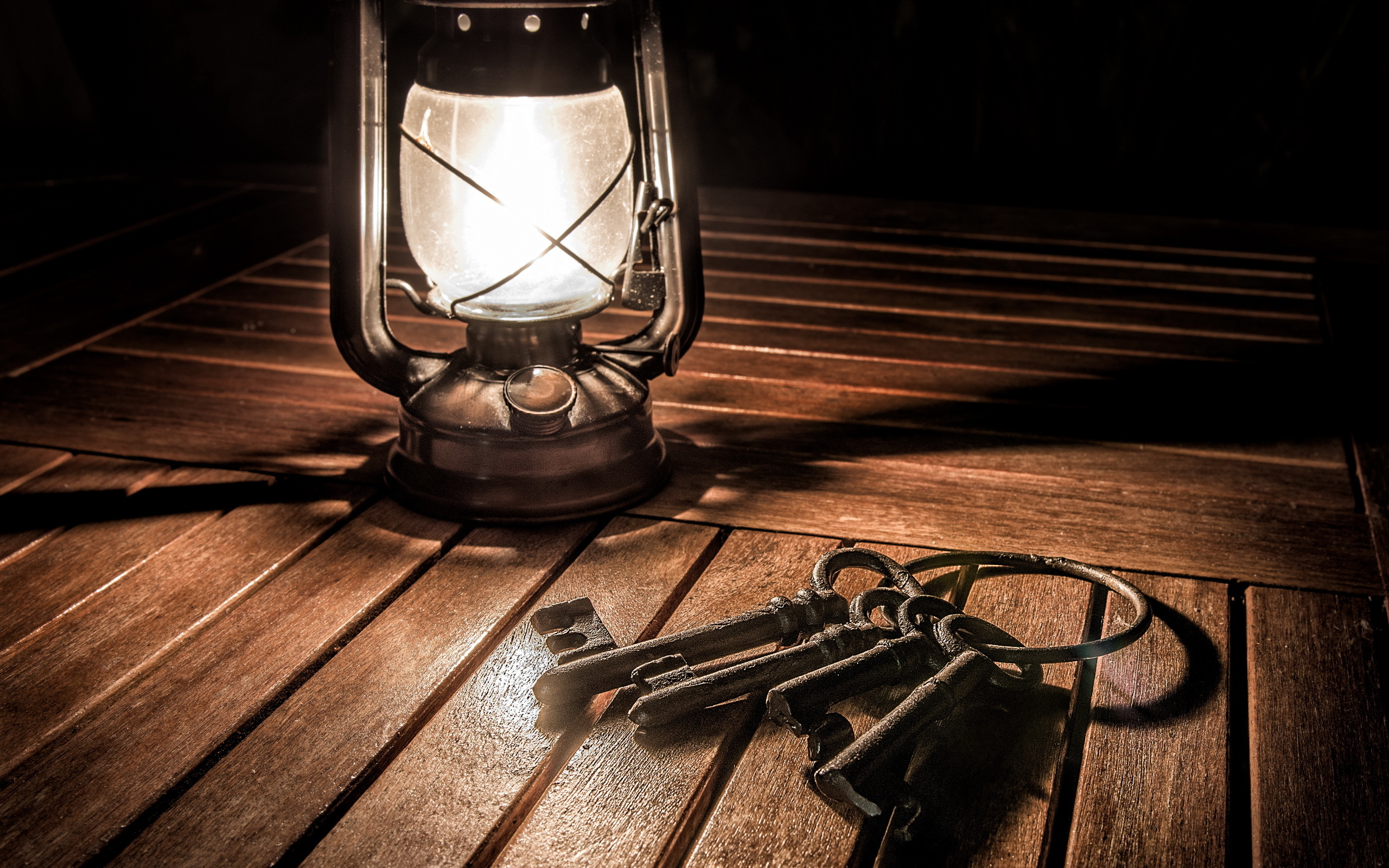 Keys to the Dungeon antique